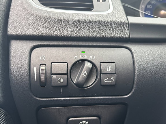 Volvo V60 23 of 23