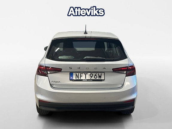 Skoda Fabia 4 of 15
