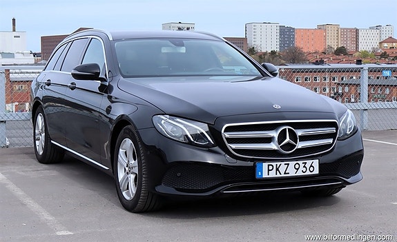 Mercedes-Benz E220 d 21 of 21