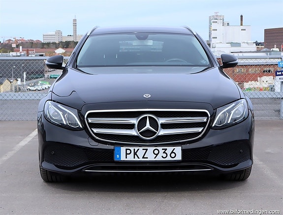 Mercedes-Benz E220 d 19 of 21