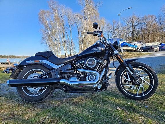 Harley-Davidson SPORT GLIDE 4 of 4