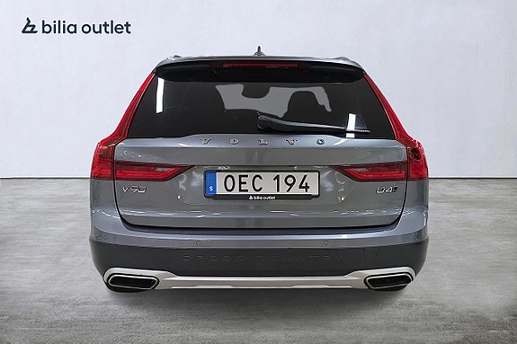 Volvo V90 Cross Country 5 of 5