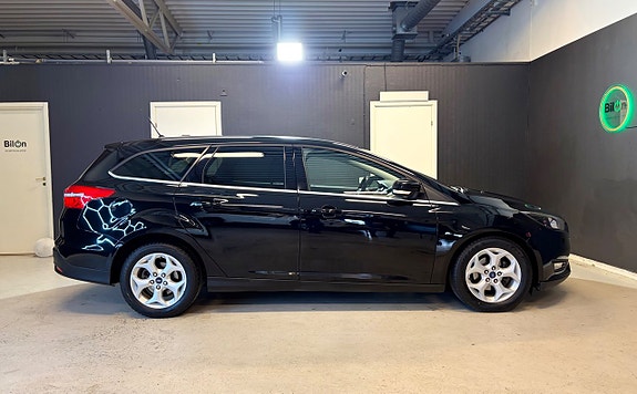 Ford Focus 5 of 5