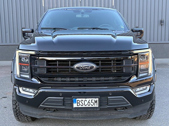 Ford F-150 2 of 5