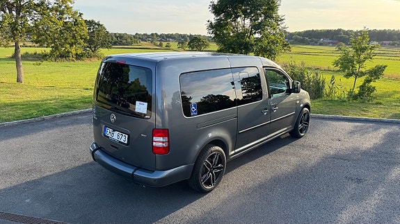 Volkswagen Caddy Maxi 9 of 30