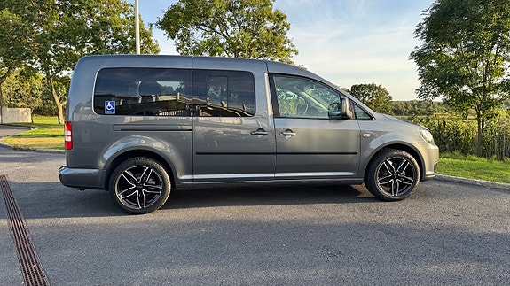 Volkswagen Caddy Maxi 7 of 30
