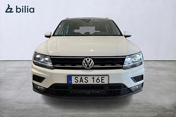 Volkswagen Tiguan 4 of 5