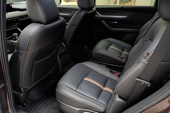 Mazda CX-80 6 of 8