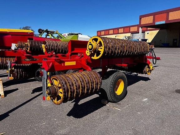 Väderstad Rexius 820