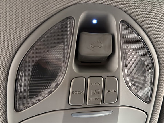 Hyundai Santa Fe 24 of 27