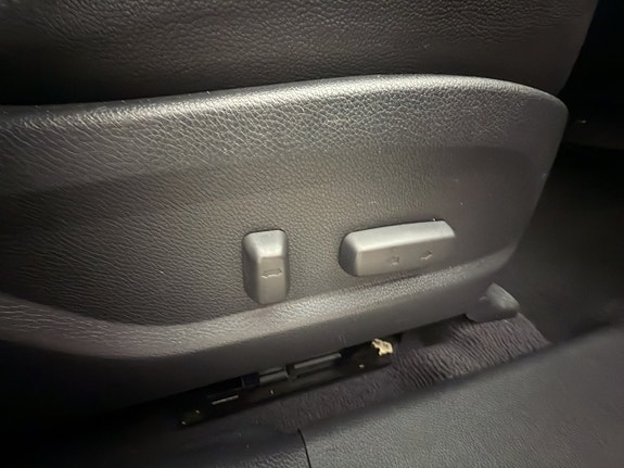 Hyundai Santa Fe 23 of 27