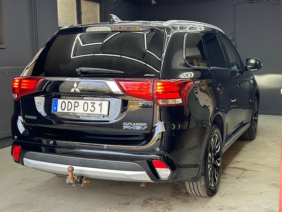 Mitsubishi Outlander 4 of 23