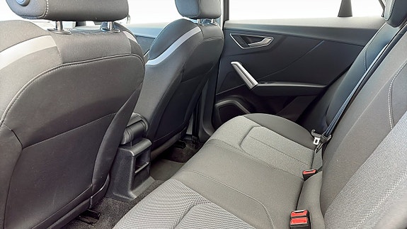 Audi Q2 11 of 13