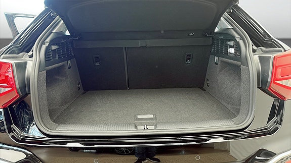 Audi Q2 12 of 13