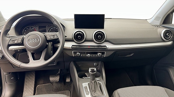 Audi Q2 10 of 13