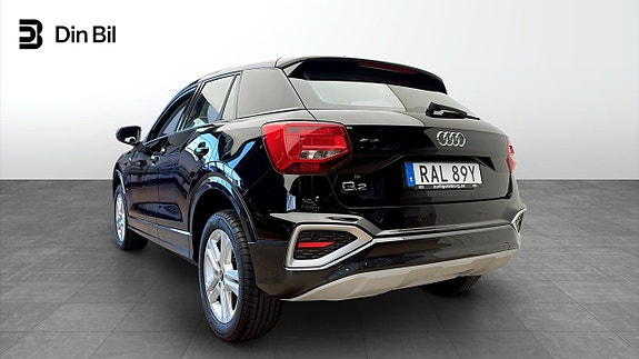 Audi Q2 3 of 5