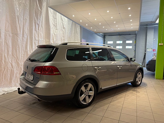 Volkswagen Passat Alltrack 5 of 5