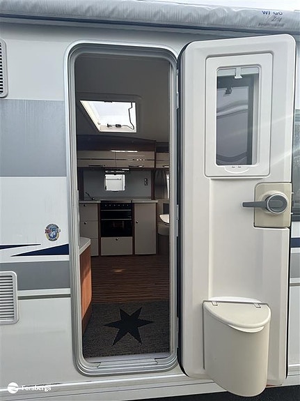 Adria ALPINA 763UK / Barnkammare / AC bodel / 2 of 19