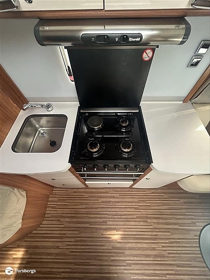 Adria ALPINA 763UK / Barnkammare / AC bodel / 6 of 19