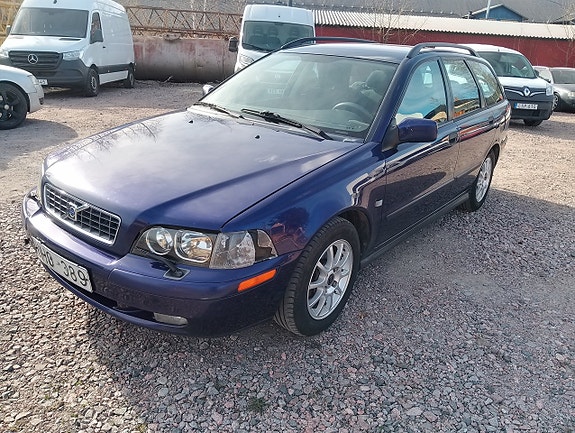 Volvo V40