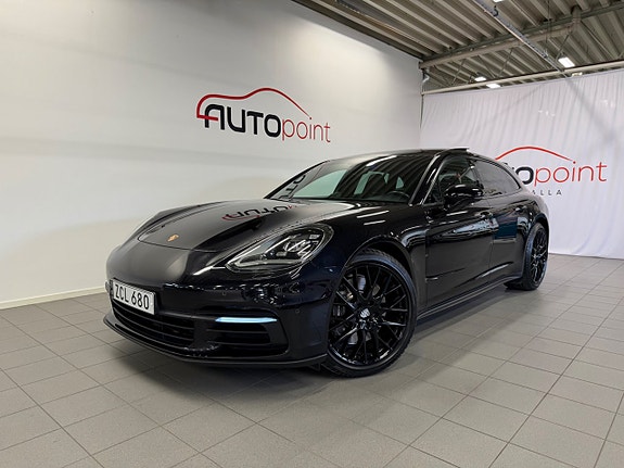Porsche Panamera 4