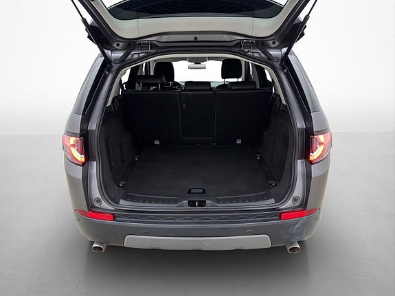 Land Rover Discovery Sport 24 of 28