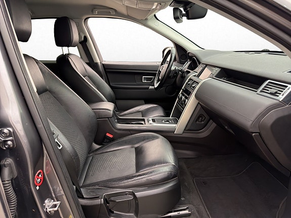 Land Rover Discovery Sport 21 of 28