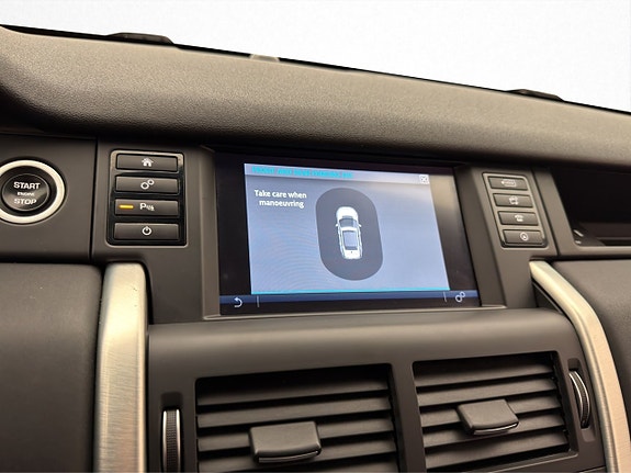 Land Rover Discovery Sport 18 of 28