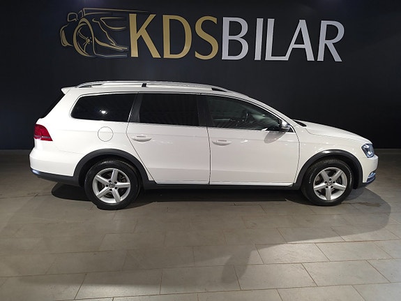 Volkswagen Passat Alltrack 4 of 5