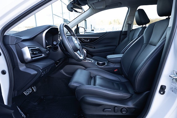 Subaru Outback 11 of 17