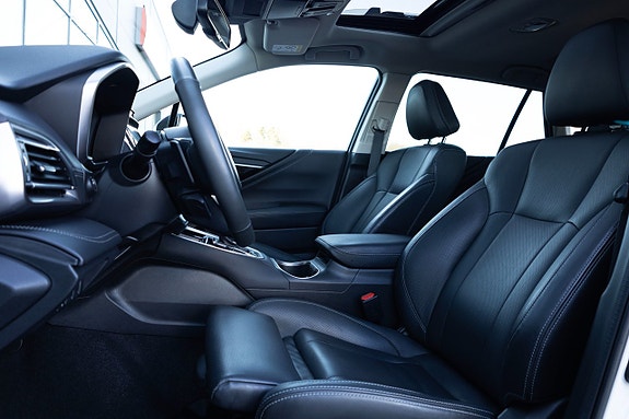 Subaru Outback 9 of 17