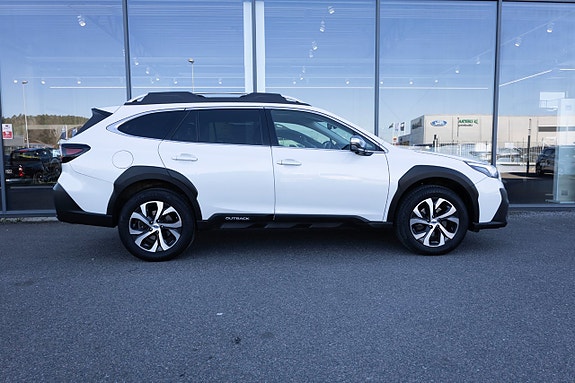 Subaru Outback 4 of 5