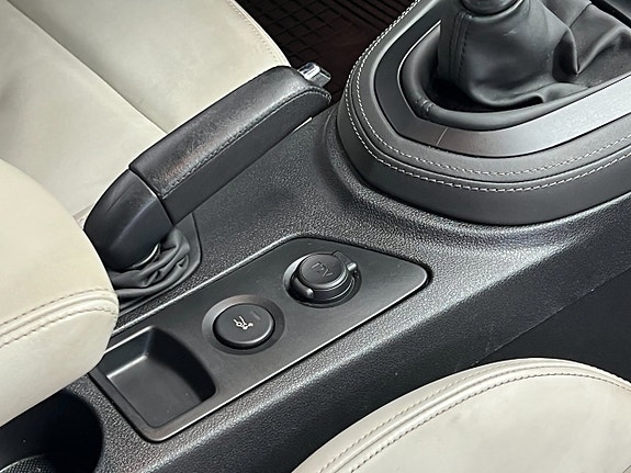 Peugeot RCZ 16 of 16