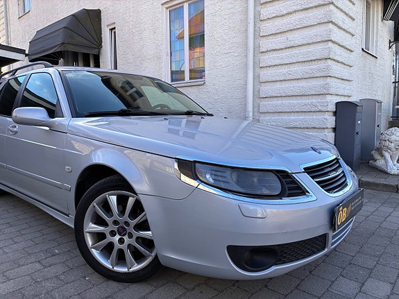 Saab 9-5 6 of 28