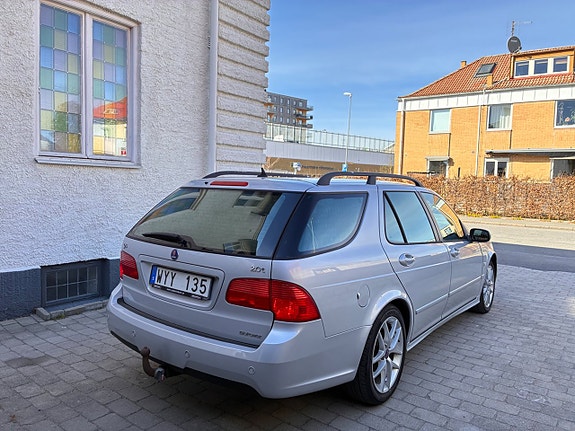 Saab 9-5 13 of 28
