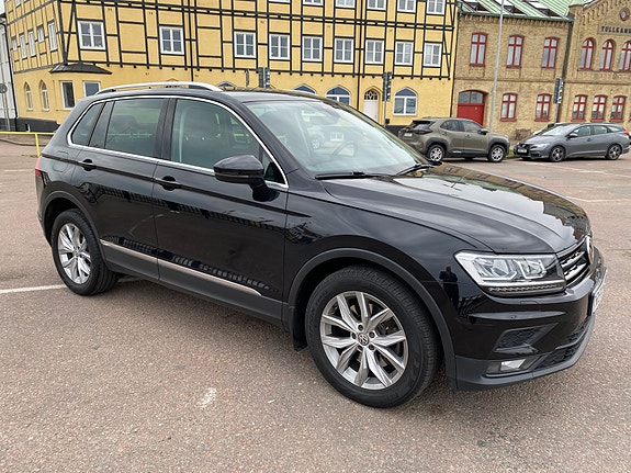 Volkswagen Tiguan 4 of 5