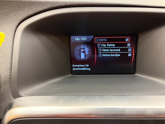 Volvo V60 23 of 24