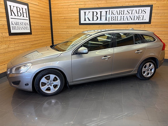 Volvo V60 3 of 5