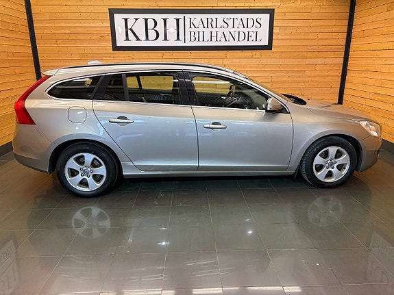 Volvo V60 7 of 24