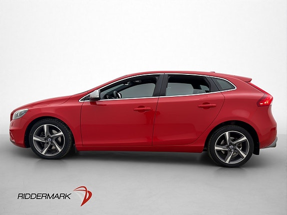 Volvo V40 4 of 18