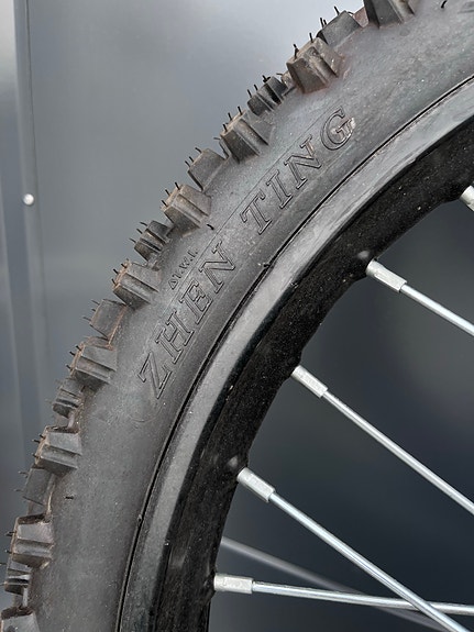 Product image 9 of 9