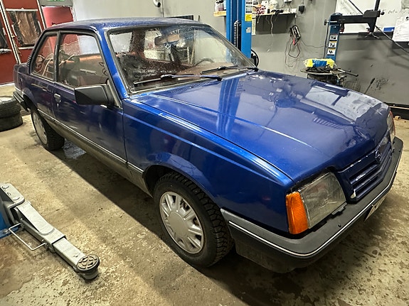 Brugt Opel Ascona 1.6