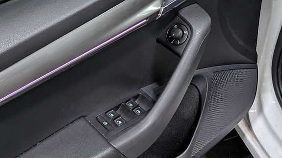 Skoda Octavia 15 of 16