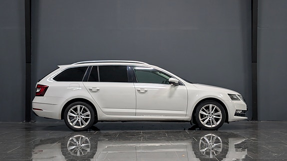 Skoda Octavia 11 of 16