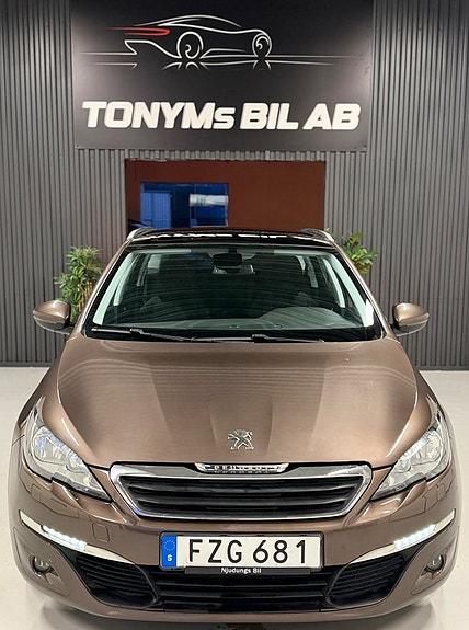 Peugeot 308 SW 4 of 17