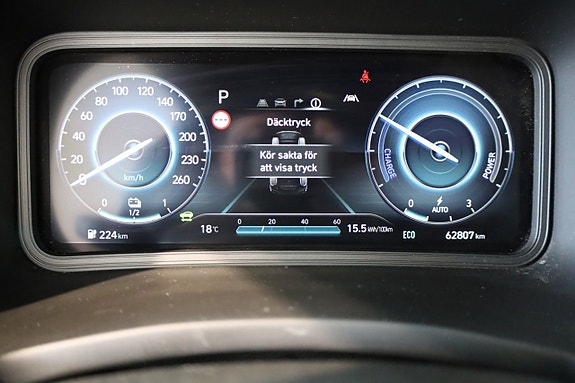 Hyundai Kona 24 of 29