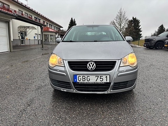 Volkswagen Polo 4 of 5