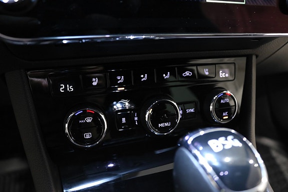Skoda Superb 24 of 30