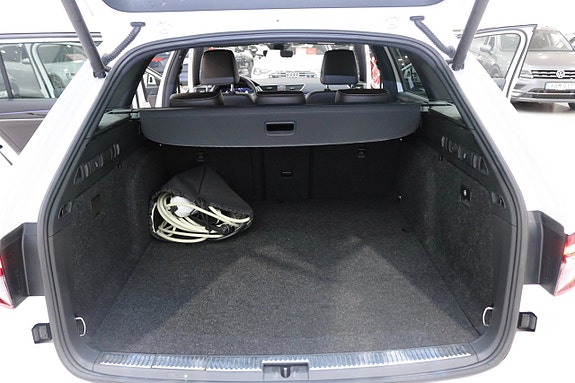 Skoda Superb 19 of 30