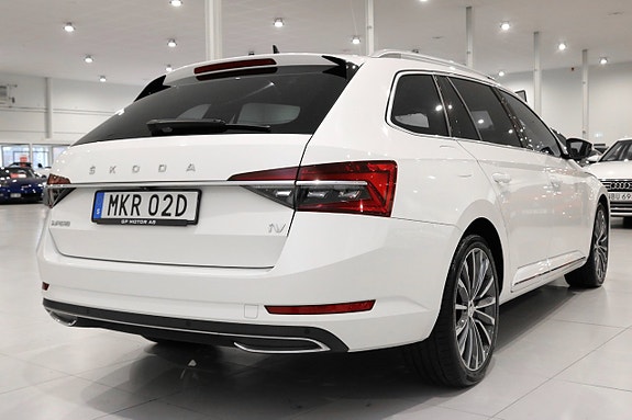 Skoda Superb 5 of 5